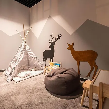 Two Bedroom With Terrace- Tatra View - Ksiezycowe - 24d-1 Apartman