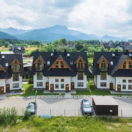 Golden - Tatra View - Ksiezycowe - 24d-1 Apartmán *