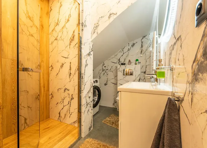 Golden Apartments - Tatra View - Ksiezycowe Apartamenty Spa - 24D-1